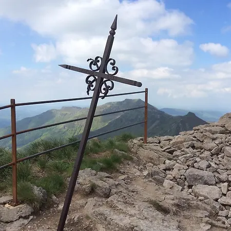 Le Buron Du Mas