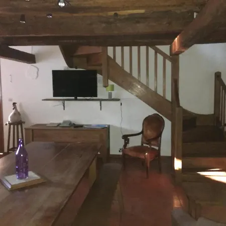 Hébergement de vacances Le Buron Du Mas Marchastel (Cantal)