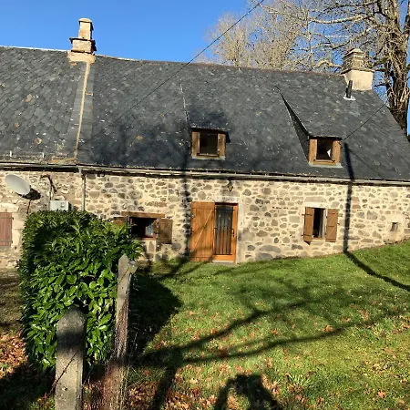 Le Buron Du Mas Holiday home