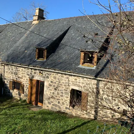Le Buron Du Mas Holiday home